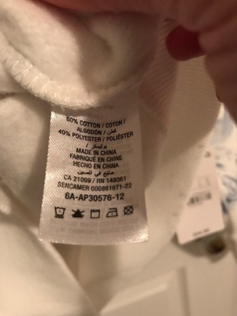 Sweater - Picture 6 of 7